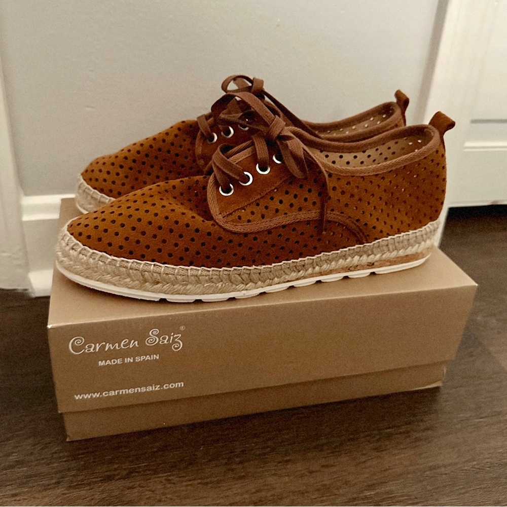 Carmen Saiz Made In Spain Brown Tie Espadrilles Flats